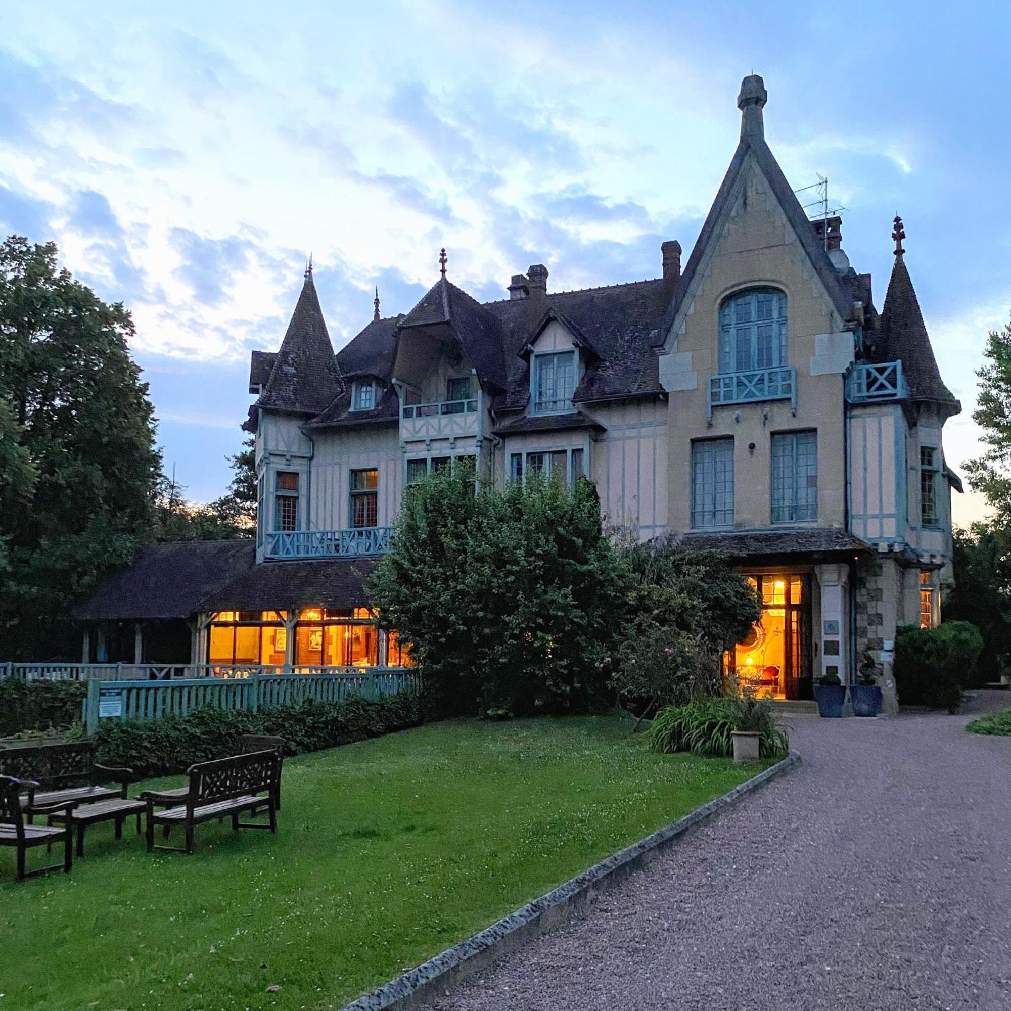 Hotel Le Moulin De Connelles Esterno foto
