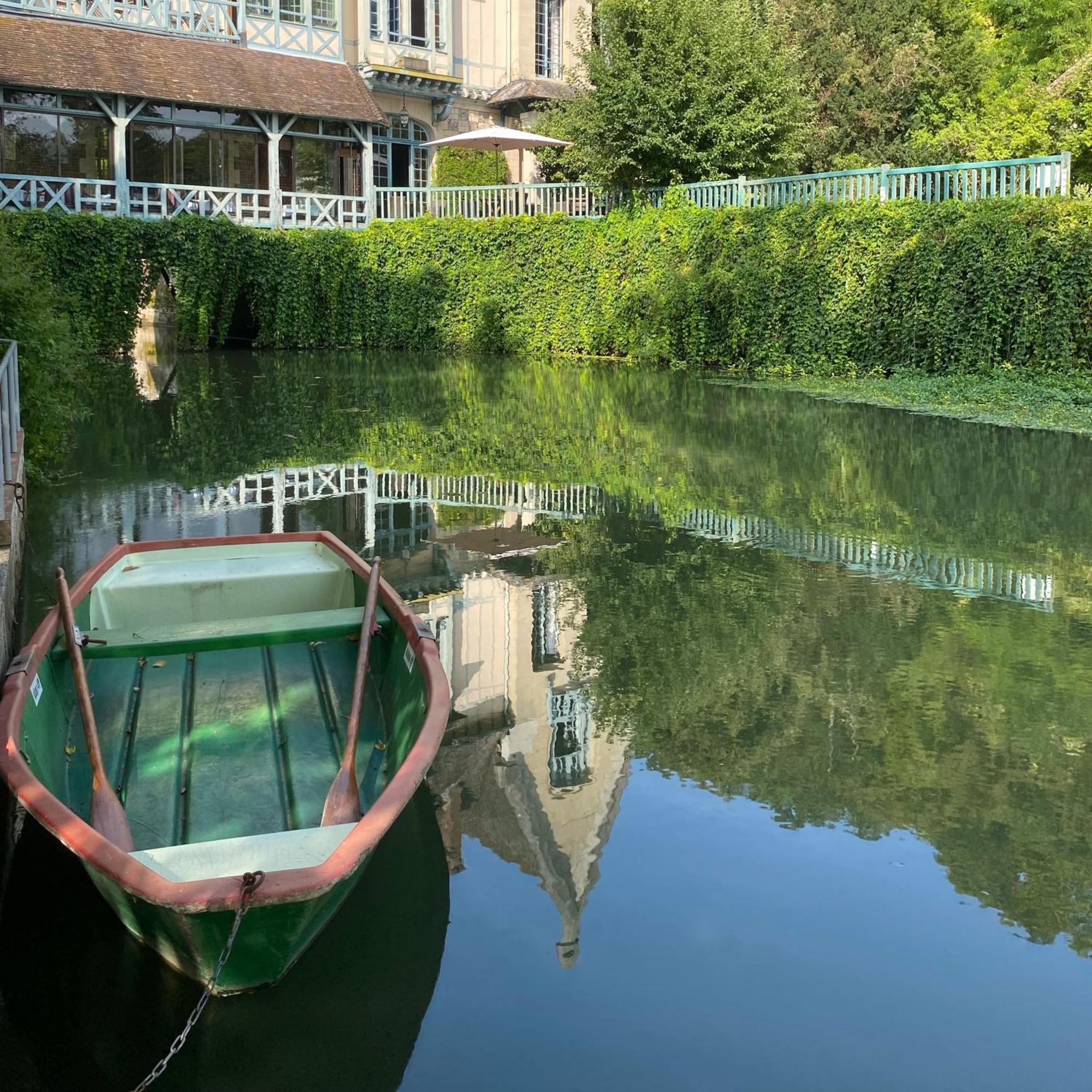 Hotel Le Moulin De Connelles Esterno foto